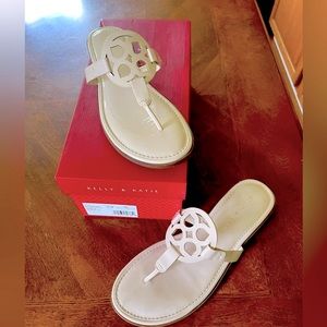 NIB Women’s Kelly & Katie Nude Patent Leather Sandal Sz 8.5 M